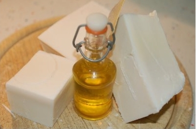 El aceite de oliva virgen es útil para la fabricación de jabón